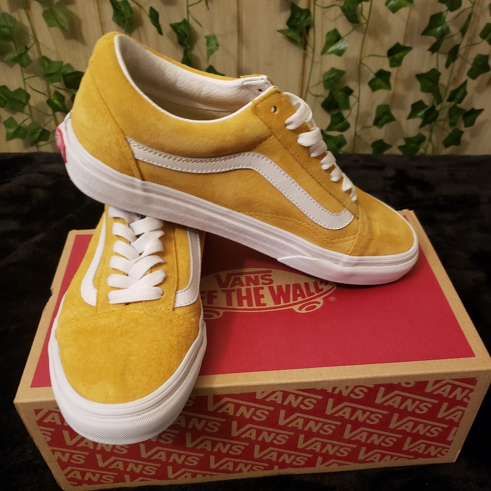 Old School Suede Vans Shoes